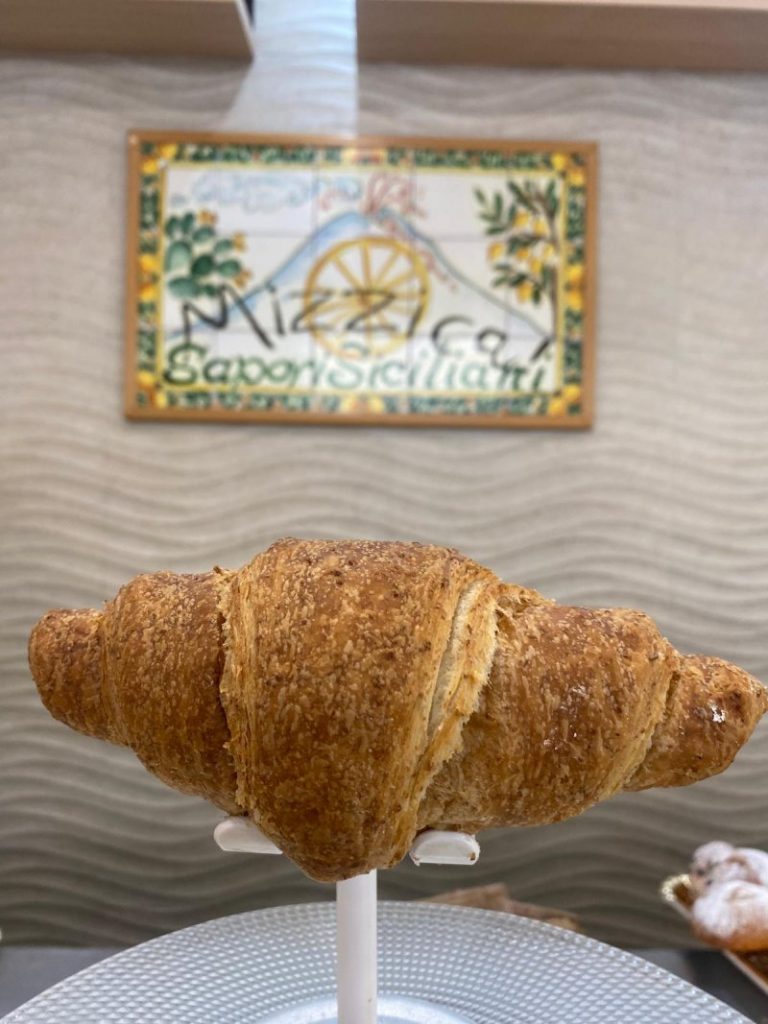 Cornetto integrale al miele